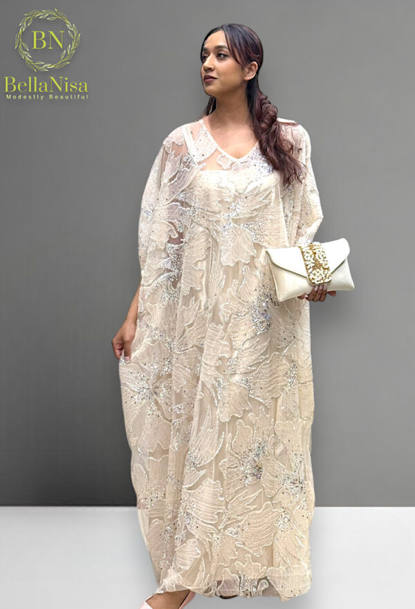 Quloob Kuwaiti Kaftan Cream